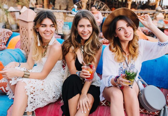 Memberdayakan Lokalisasi dengan AI